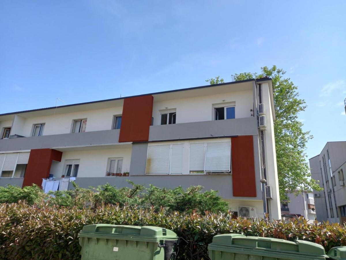 La Piazza Apartment Umag Ngoại thất bức ảnh